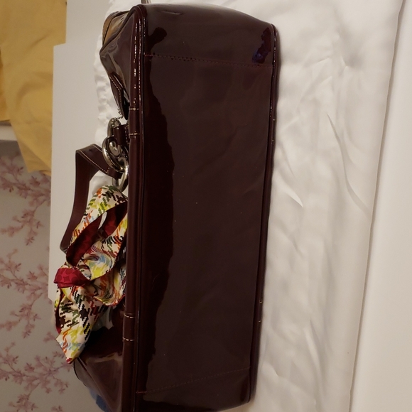 Coach Patent Leather Purse - Picture 4 of 6